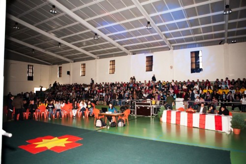 Pavilhão com lotação esgotada