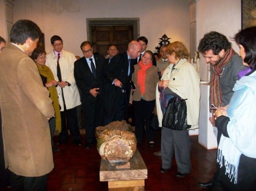 Embaixadores visitando o Museu de arte sacra de Arouca